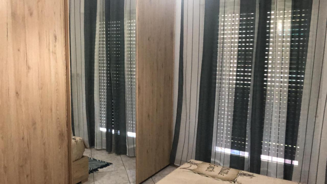 Casa Di Max - Private Room In Apartment With Shared Bathroom Free Parking โบลซาโน ภายนอก รูปภาพ